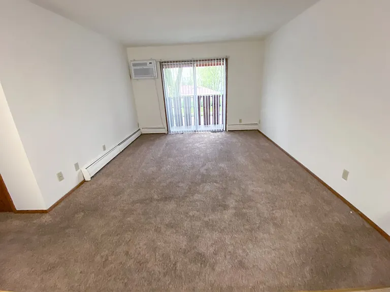 150 S National Ave — Photo 5