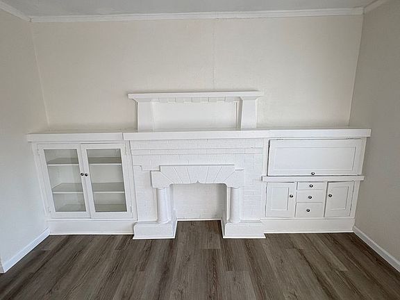 5th image of 1142 Hoffman Ave #1146