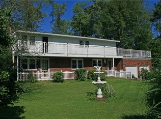 106 Thomas Rd, Mcmurray, PA 15317