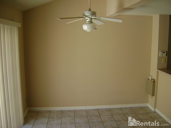 4th image of 8027 Teresita Ave