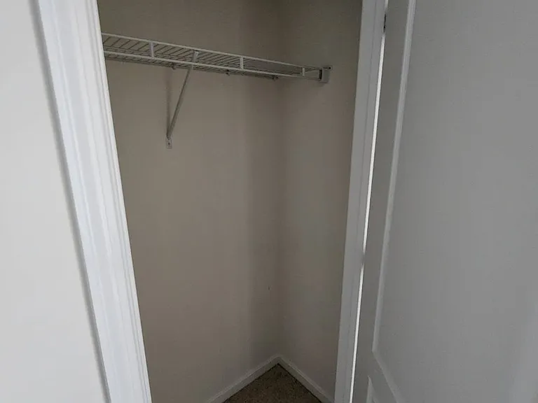 220 Ironwood Manor Dr — Photo 23