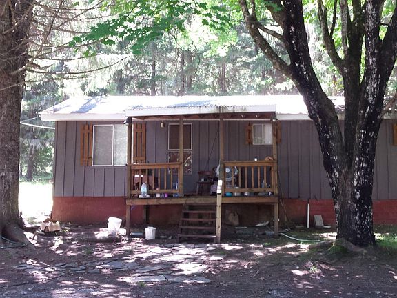 2nd image of 42 Zimmerman Ln