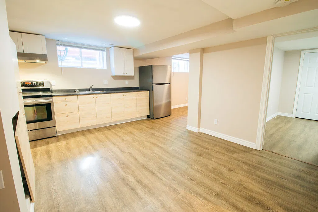 366 Dieppe Street — Photo 3