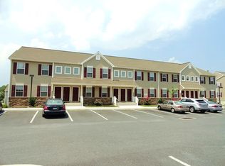 113 Meadow Valley Rd APT 8, Ephrata, PA 17522