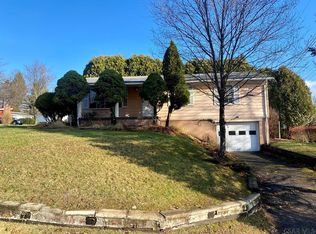 209 Alberta Ave, Johnstown, PA 15905