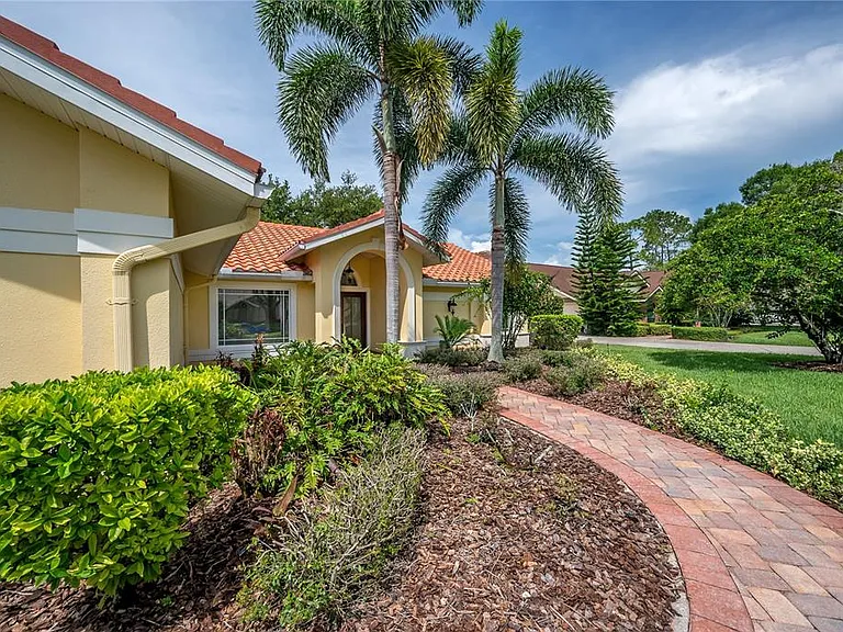 13902 Captains Reef Ct — Photo 3