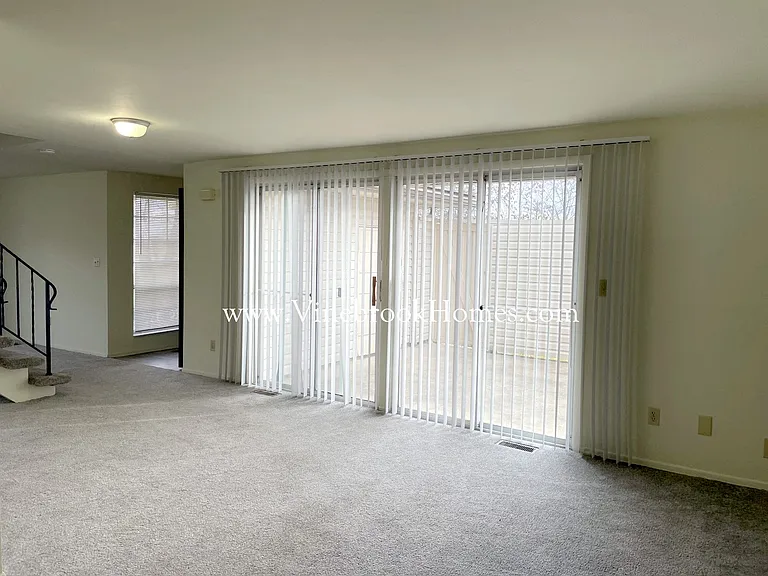 5680 Troy Villa Blvd — Photo 4