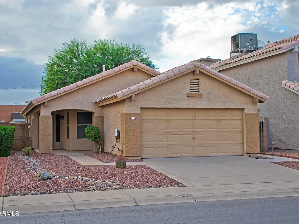17228 N 40th Pl