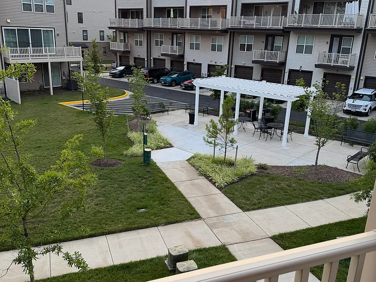 14210 Alki Dr — Photo 36