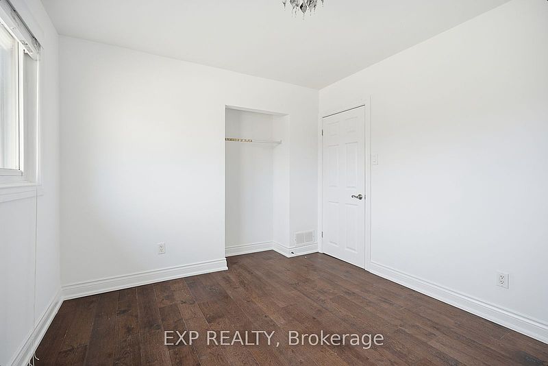 Toronto House for rent - 4 Bedrooms — photo 34