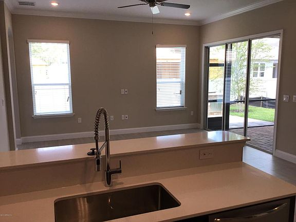 5th image of 144 San Telmo Ct