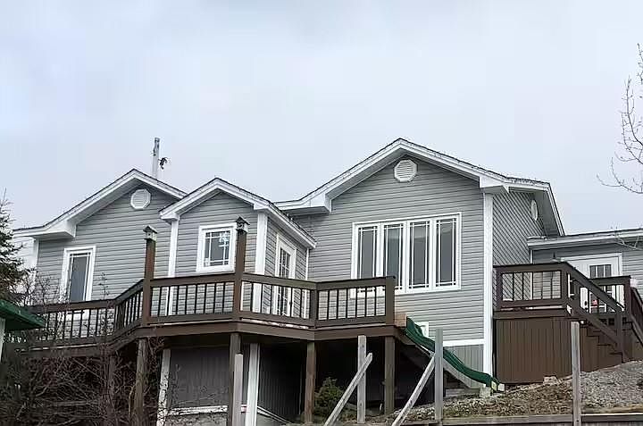 1st image of 6 Spruce Lane