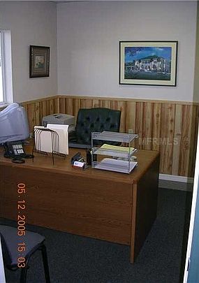 5th image of 3605 Parkway Blvd