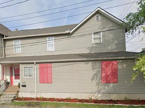 2nd image of 661 E 11th Ave