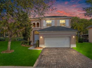 5824 Spring Lake Ter, Fort Pierce, FL 34951