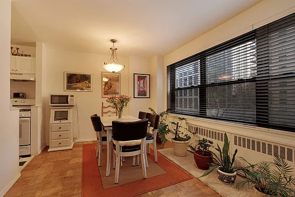 Sold by Corcoran | media 14