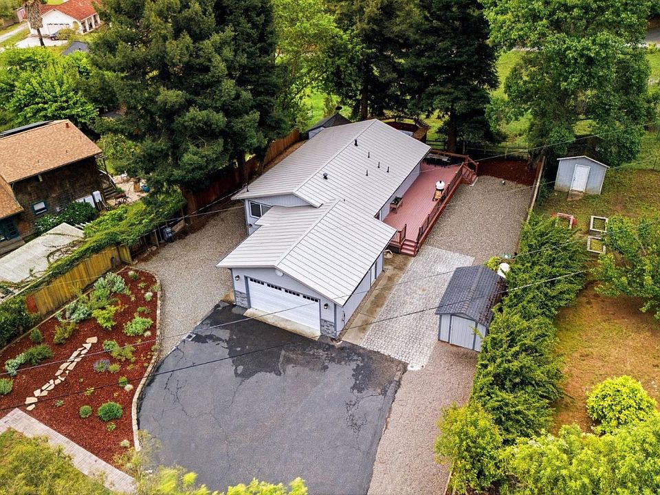1st image of 769 Calabasas Rd