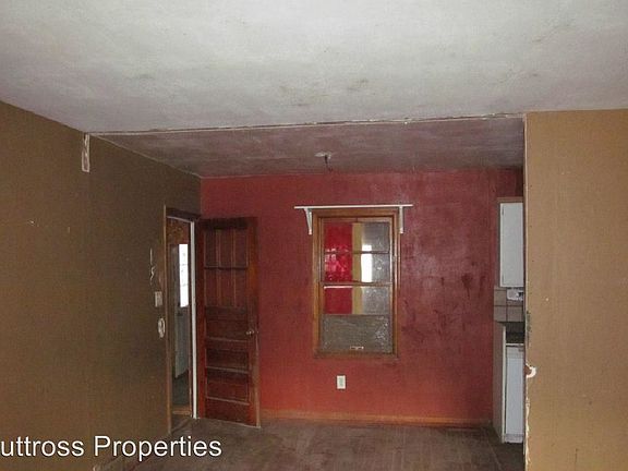 4th image of 104 2nd Ave #N