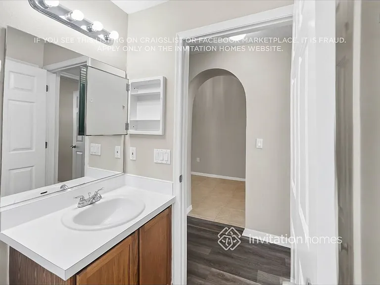 10210 Merrimac Manor Dr — Photo 15