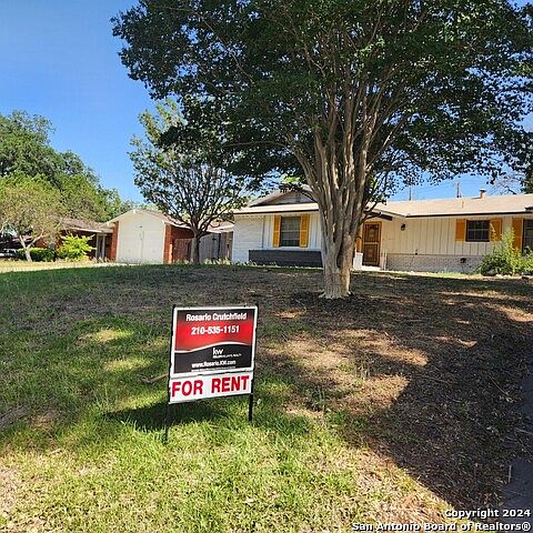 1st image of 302 Langton Dr