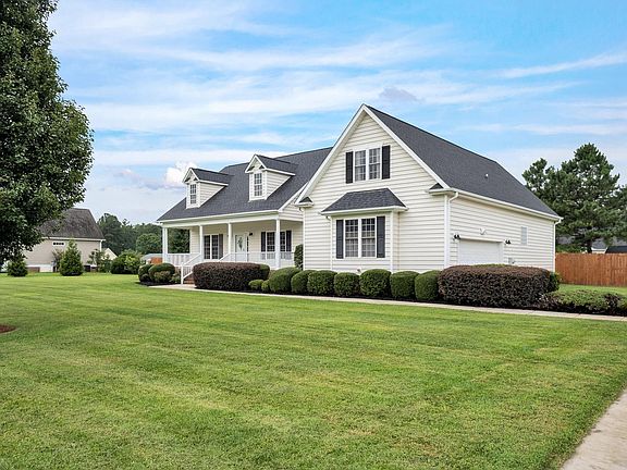 2nd image of 6103 Wild Cherry Ln