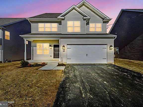 5th image of 2503A Duncan Rd