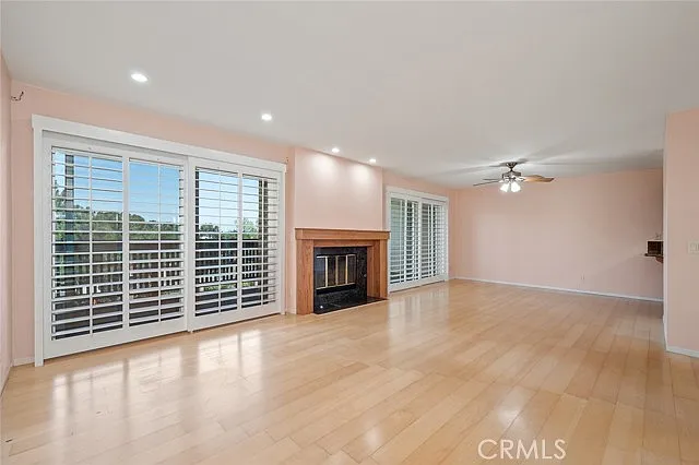 2514 E Willow St #103 — Photo 5