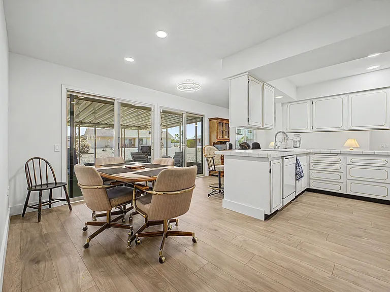 13222 W Kodiak Dr — Photo 3