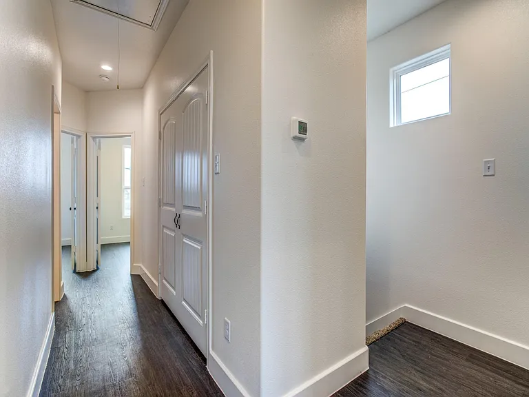 117 Dealva Ct — Photo 14