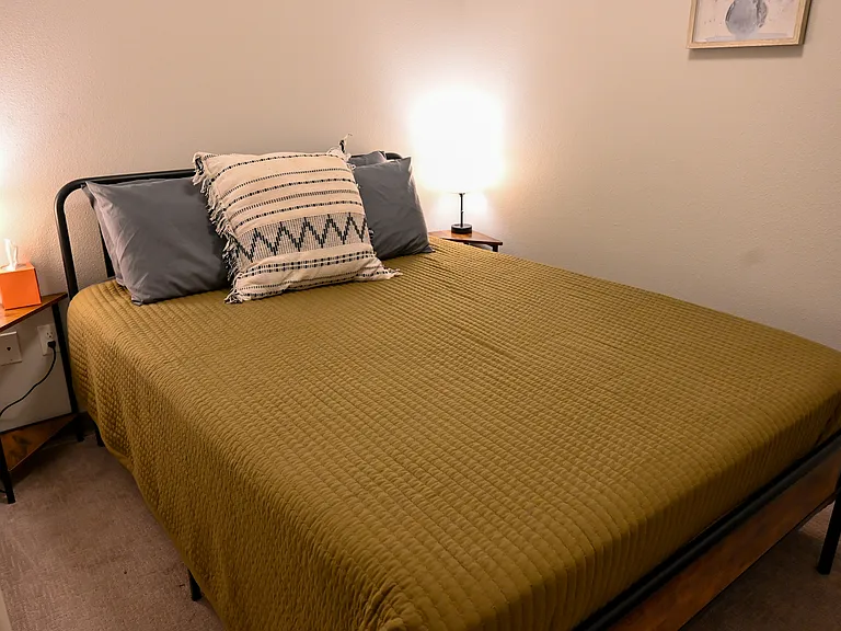 Residence at Discovery Square - 511 3rd Avenue Southwest — Photo 24
