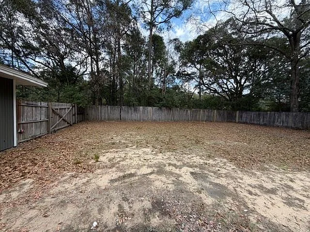 914 David Langan Dr W — Photo 18