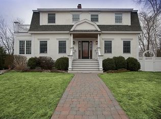 11 Oak St, York, ME 03909