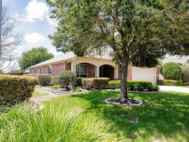 1200 Rainbow Parke Dr — Photo 28