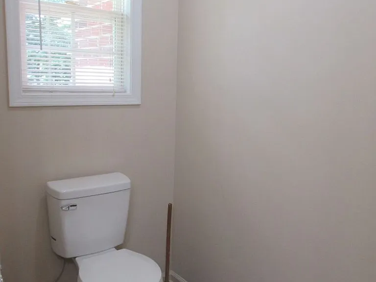 3590 Oleander Dr — Photo 19