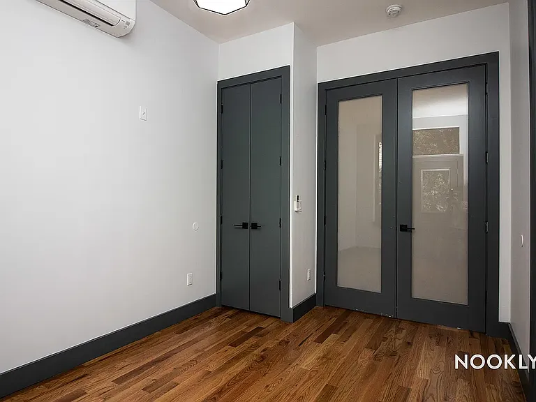 18 Park St #1L — Photo 10