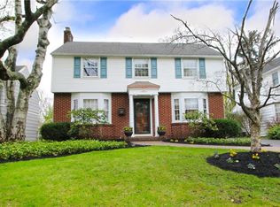 27 Covington Rd, Rochester, NY 14617