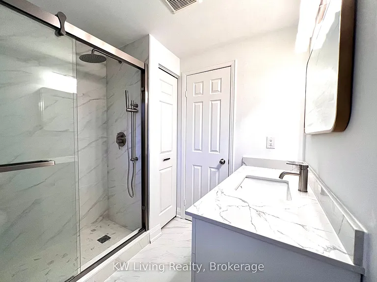 92 Breckonwood Cres — Photo 27