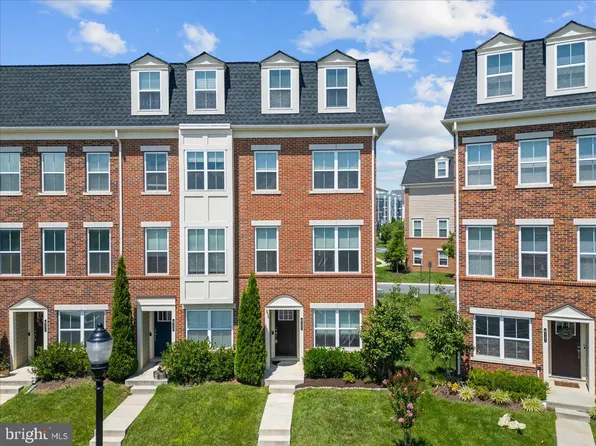 615 E 7th St, Frederick, MD 21701