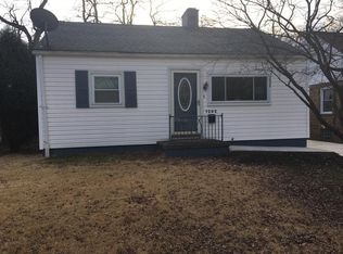 1292 Caryl Dr, Bedford, OH 44146