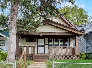 3158 N 16th St, Milwaukee, WI 53206
