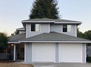 2121 Alder Canyon Ct, Eureka, CA 95503