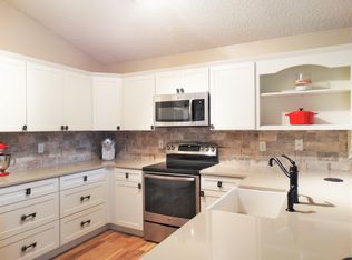 2218 Pelinion St, Apopka, FL 32712