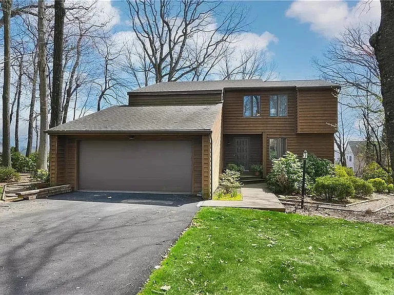 5218 Foxcroft Dr — Photo 28