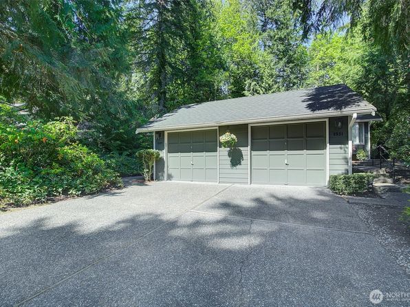 8527 137th Avenue NE, Redmond, WA 98052