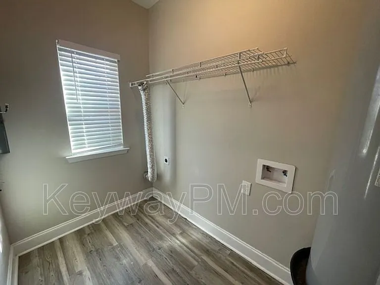 306 Alta Vista Ave #6 — Photo 18