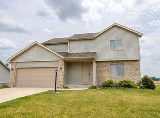 205 Norway Spruce Ln, Walkerton, IN 46574