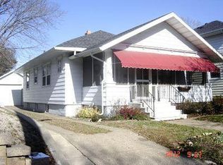 2117 Cass St, La Crosse, WI 54601