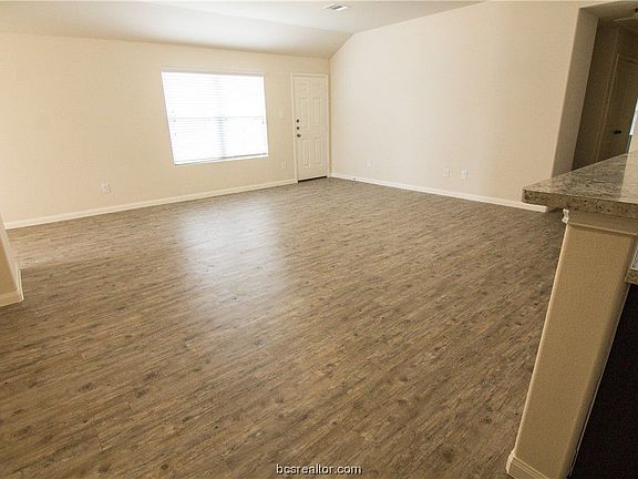 2nd image of 2057 Oakwood Forest Dr