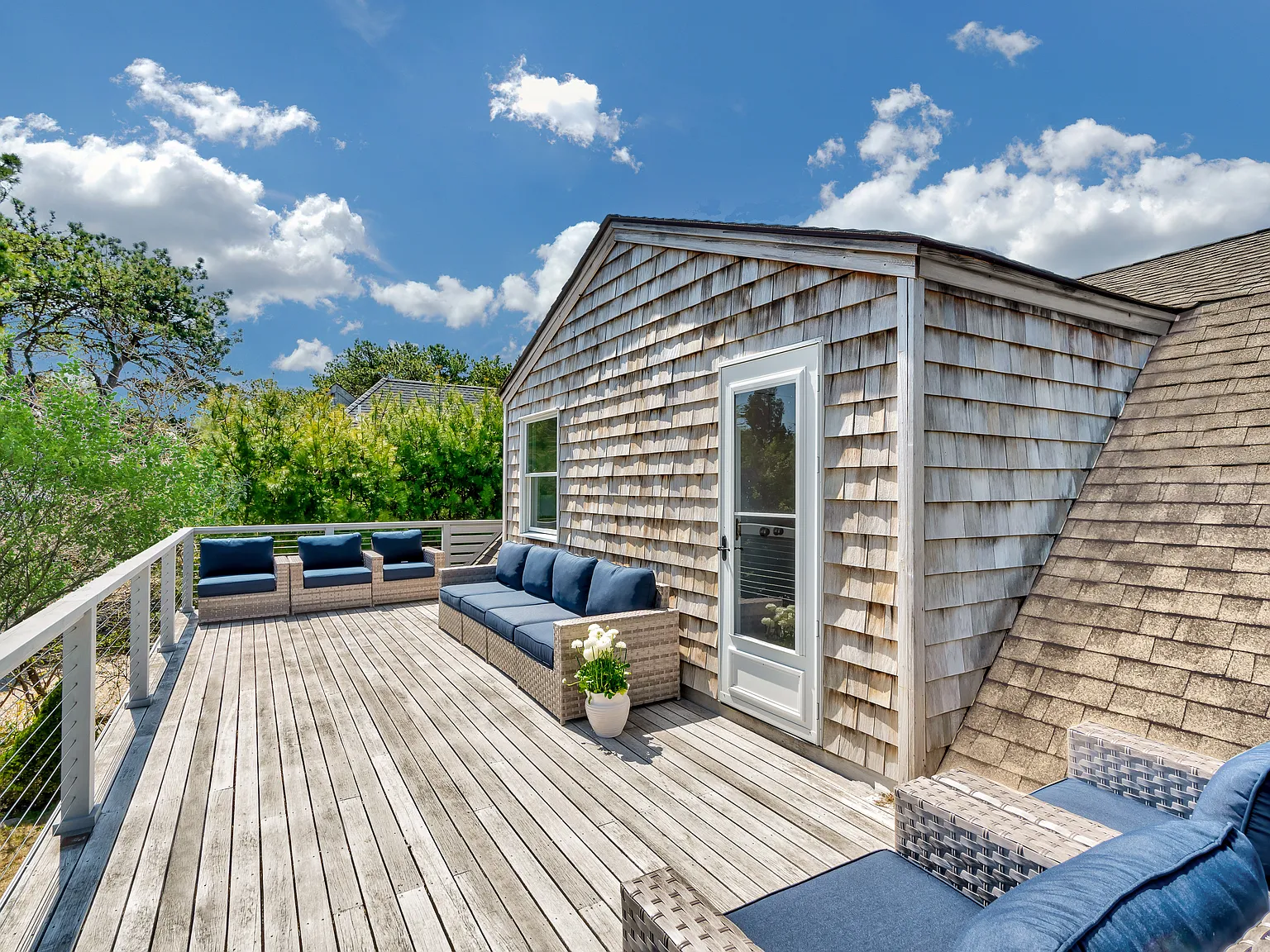 Pristine Amagansett Dunes 4B edroom Beach House with Spa — Photo 2