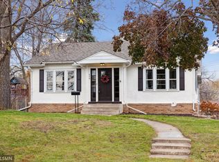 446 6th St NW, New Brighton, MN 55112